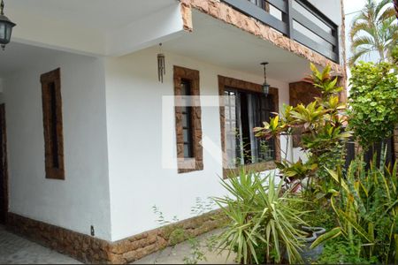 Casa de condomínio à venda com 278m², 5 quartos e 5 vagasJardim