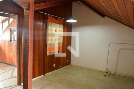 Casa de condomínio à venda com 278m², 5 quartos e 5 vagasQuarto 4