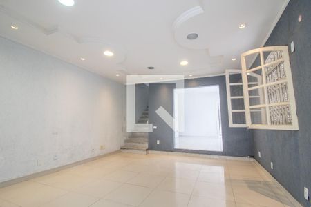 Sala de casa para alugar com 5 quartos, 280m² em Petrópolis, Porto Alegre