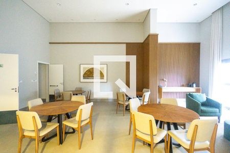 Studio para alugar com 24m², 1 quarto e sem vaga Studio para alugar com 24m², 1 quarto e sem vagaÁrea comum - Salão de festas