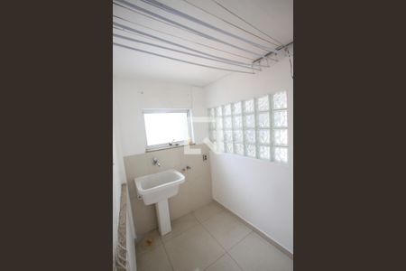 Apartamento à venda com 160m², 2 quartos e 1 vagaÁrea de Serviço da Cobertura