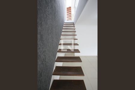 Apartamento à venda com 160m², 2 quartos e 1 vagaEscada