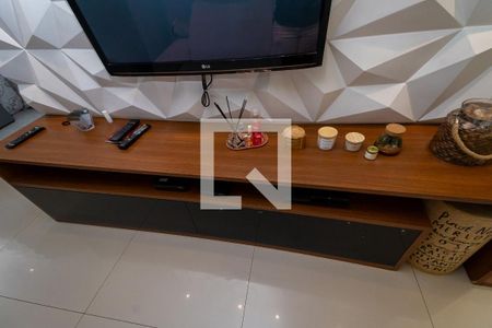 Sala de apartamento à venda com 2 quartos, 52m² em Vila Antonieta, São Paulo