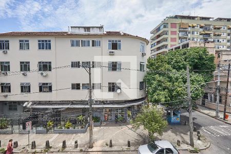 Apartamento para alugar com 58m², 2 quartos e sem vaga Apartamento para alugar com 58m², 2 quartos e sem vagaSala Varanda Vista
