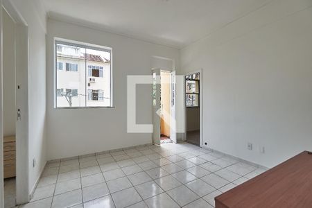 Apartamento para alugar com 58m², 2 quartos e sem vaga Apartamento para alugar com 58m², 2 quartos e sem vagaSala