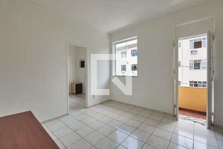 Apartamento para alugar com 58m², 2 quartos e sem vaga Apartamento para alugar com 58m², 2 quartos e sem vagaSala