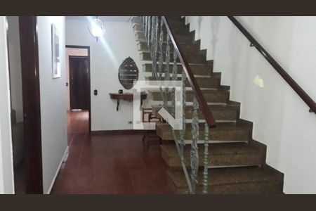 Foto 23 de casa à venda com 4 quartos, 292m² em Vila Bertioga, São Paulo