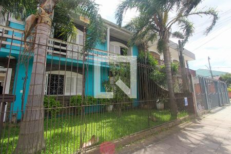 Casa à venda com 293m², 4 quartos e 5 vagasFachada