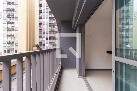 Varanda de kitnet/studio à venda com 1 quarto, 23m² em Consolação, São Paulo