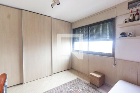 Apartamento à venda com 520m², 4 quartos e 5 vagas Apartamento à venda com 520m², 4 quartos e 5 vagasQuarto 4