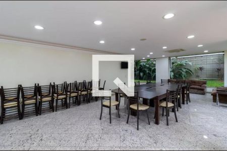 Apartamento à venda com 520m², 4 quartos e 5 vagas Apartamento à venda com 520m², 4 quartos e 5 vagasÁrea comum - Salão de festas