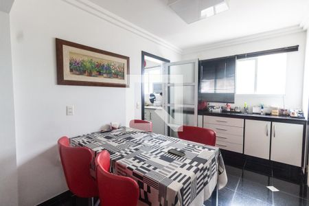 Apartamento à venda com 520m², 4 quartos e 5 vagas Apartamento à venda com 520m², 4 quartos e 5 vagasCozinha