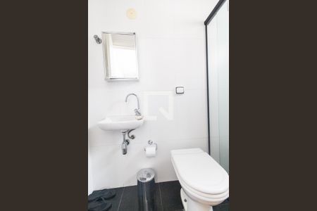 Apartamento à venda com 520m², 4 quartos e 5 vagas Apartamento à venda com 520m², 4 quartos e 5 vagasBanheiro de serviço 1