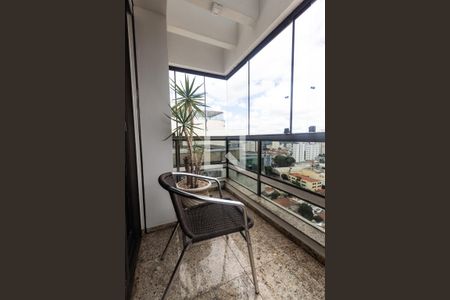 Apartamento à venda com 520m², 4 quartos e 5 vagas Apartamento à venda com 520m², 4 quartos e 5 vagasVaranda