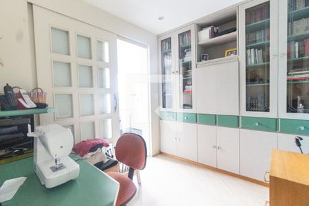 Apartamento à venda com 520m², 4 quartos e 5 vagas Apartamento à venda com 520m², 4 quartos e 5 vagasQuarto de serviço 1