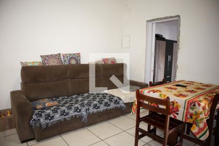 Sala de casa à venda com 3 quartos, 170m² em Vila Gustavo, São Paulo