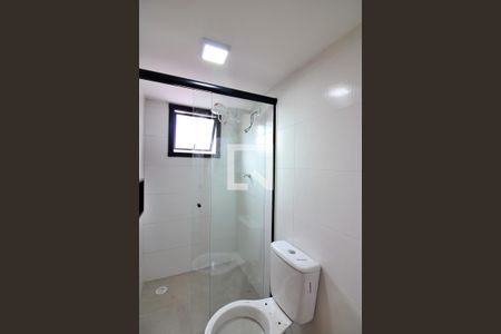 Banheiro Social de kitnet/studio para alugar com 1 quarto, 40m² em Jordanópolis, São Bernardo do Campo