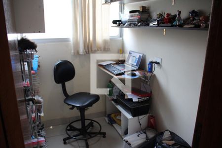 Apartamento à venda com 120m², 4 quartos e 1 vagaEscritório