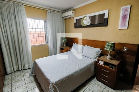 Quarto 1 de casa à venda com 2 quartos, 117m² em Cidade Intercap, Taboão da Serra