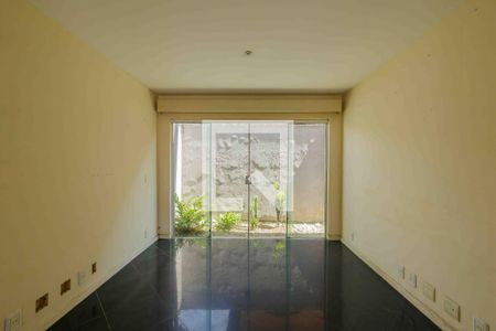 Sala de casa de condomínio à venda com 4 quartos, 185m² em Vargem Pequena, Rio de Janeiro
