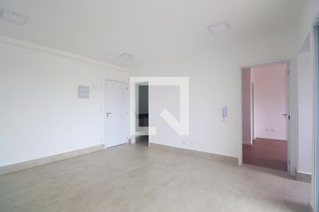 Sala de apartamento para alugar com 1 quarto, 64m² em Parque das Nações, Santo André