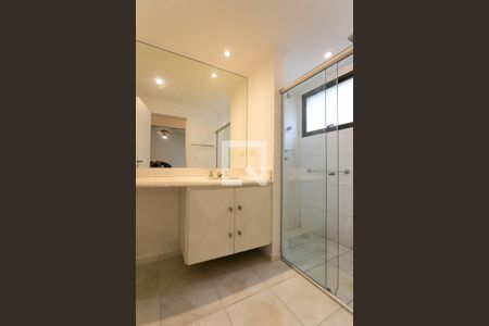 Apartamento para alugar com 195m², 4 quartos e 4 vagasBanheiro da Suíte 2