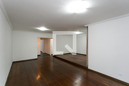Sala de apartamento para alugar com 4 quartos, 195m² em Real Parque, São Paulo
