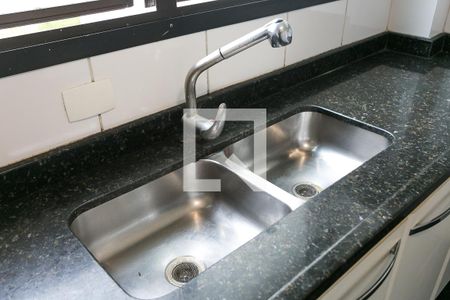 Apartamento para alugar com 195m², 4 quartos e 4 vagasCozinha