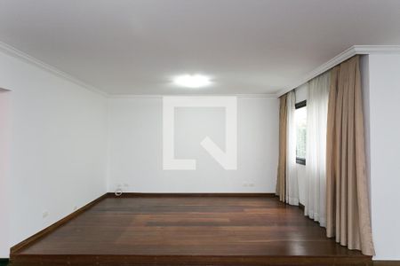 Sala de apartamento para alugar com 4 quartos, 195m² em Real Parque, São Paulo