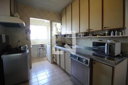 Apartamento à venda com 200m², 3 quartos e 4 vagasCozinha