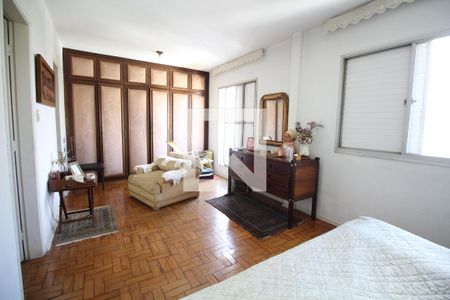 Apartamento à venda com 200m², 3 quartos e 4 vagasSuite 1