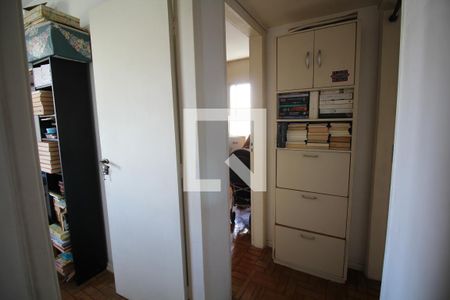 Apartamento à venda com 200m², 3 quartos e 4 vagasCorredor