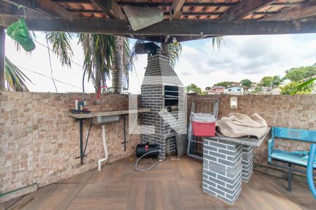 Casa à venda com 130m², 3 quartos e 3 vagas Casa à venda com 130m², 3 quartos e 3 vagasChurrasqueira