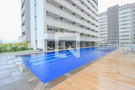 Apartamento à venda com 69m², 2 quartos e 1 vaga Apartamento à venda com 69m², 2 quartos e 1 vagaPiscina