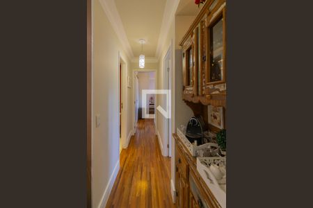 Corredor de apartamento à venda com 3 quartos, 65m² em Vila Suzana, São Paulo