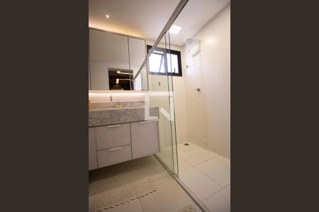 Apartamento para alugar com 170m², 3 quartos e 3 vagas Apartamento para alugar com 170m², 3 quartos e 3 vagasBanheiro da suíte 3