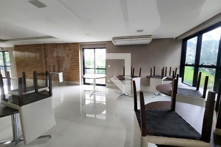 Apartamento para alugar com 170m², 3 quartos e 3 vagas Apartamento para alugar com 170m², 3 quartos e 3 vagasSalão de festas