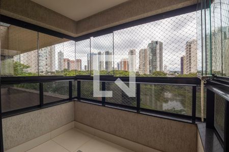 Apartamento para alugar com 170m², 3 quartos e 3 vagas Apartamento para alugar com 170m², 3 quartos e 3 vagasSacada da suíte 3