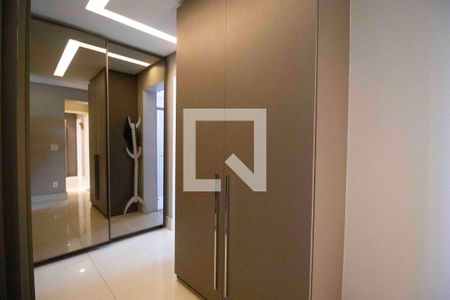 Apartamento para alugar com 170m², 3 quartos e 3 vagas Apartamento para alugar com 170m², 3 quartos e 3 vagasSuíte 3