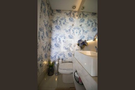 Apartamento para alugar com 170m², 3 quartos e 3 vagas Apartamento para alugar com 170m², 3 quartos e 3 vagasLavabo