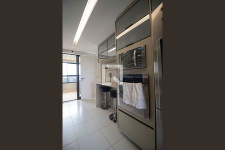 Apartamento para alugar com 170m², 3 quartos e 3 vagas Apartamento para alugar com 170m², 3 quartos e 3 vagasCozinha