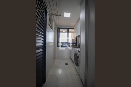 Apartamento para alugar com 170m², 3 quartos e 3 vagas Apartamento para alugar com 170m², 3 quartos e 3 vagasÁrea de serviço