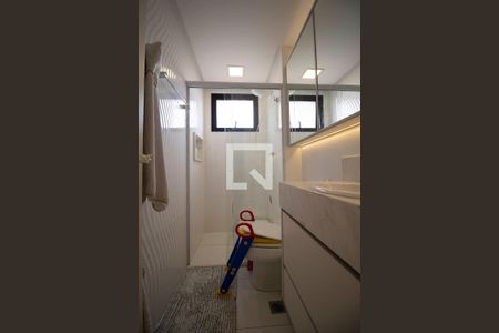 Apartamento para alugar com 170m², 3 quartos e 3 vagas Apartamento para alugar com 170m², 3 quartos e 3 vagasBanheiro da suíte 2