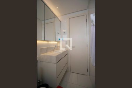 Apartamento para alugar com 170m², 3 quartos e 3 vagas Apartamento para alugar com 170m², 3 quartos e 3 vagasBanheiro da suíte 2