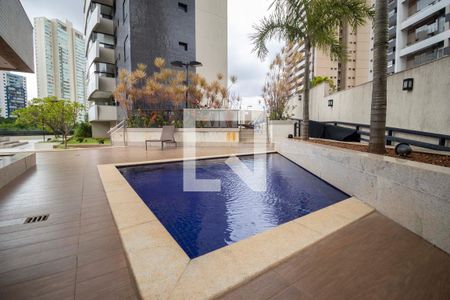 Apartamento para alugar com 170m², 3 quartos e 3 vagas Apartamento para alugar com 170m², 3 quartos e 3 vagasPiscina