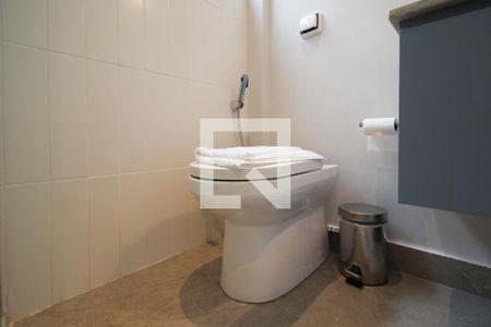 Banheiro 1 de apartamento à venda com 2 quartos, 75m² em Itaim Bibi, São Paulo