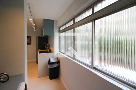 Apartamento à venda com 75m², 2 quartos e sem vaga Apartamento à venda com 75m², 2 quartos e sem vagaÁrea de Serviço