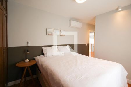 Quarto 1 de apartamento à venda com 2 quartos, 75m² em Itaim Bibi, São Paulo