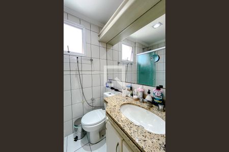 Apartamento à venda com 80m², 3 quartos e 2 vagasBanheiro da Suíte