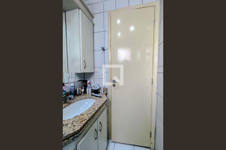 Apartamento à venda com 80m², 3 quartos e 2 vagasBanheiro da Suíte